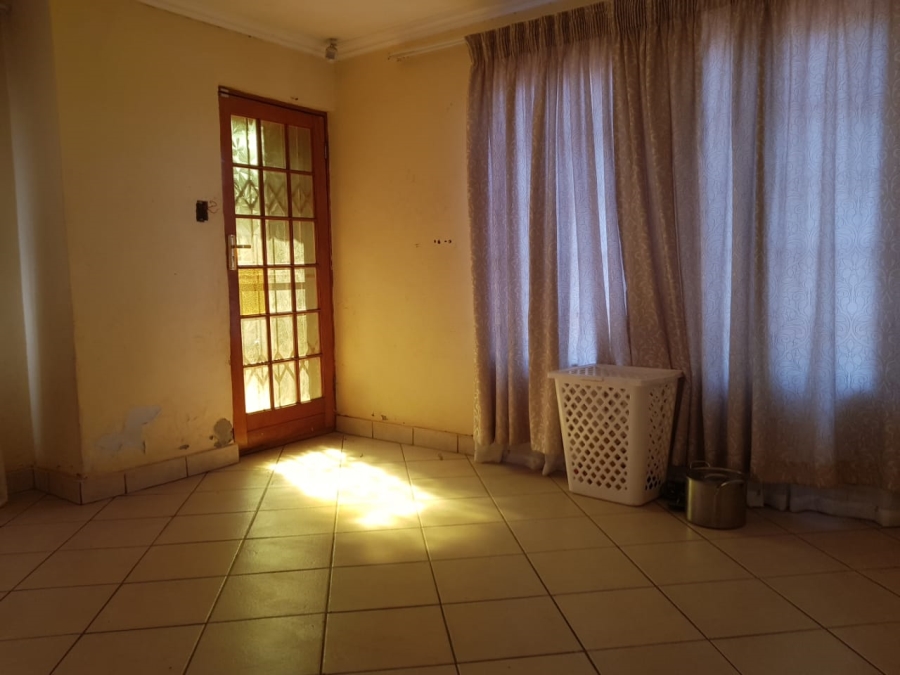 3 Bedroom Property for Sale in Geelhoutpark North West